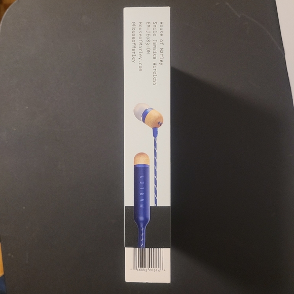 House of Marley Smile Jamaica In-Ear Bluetooth Headphones - Picture 6 of 7